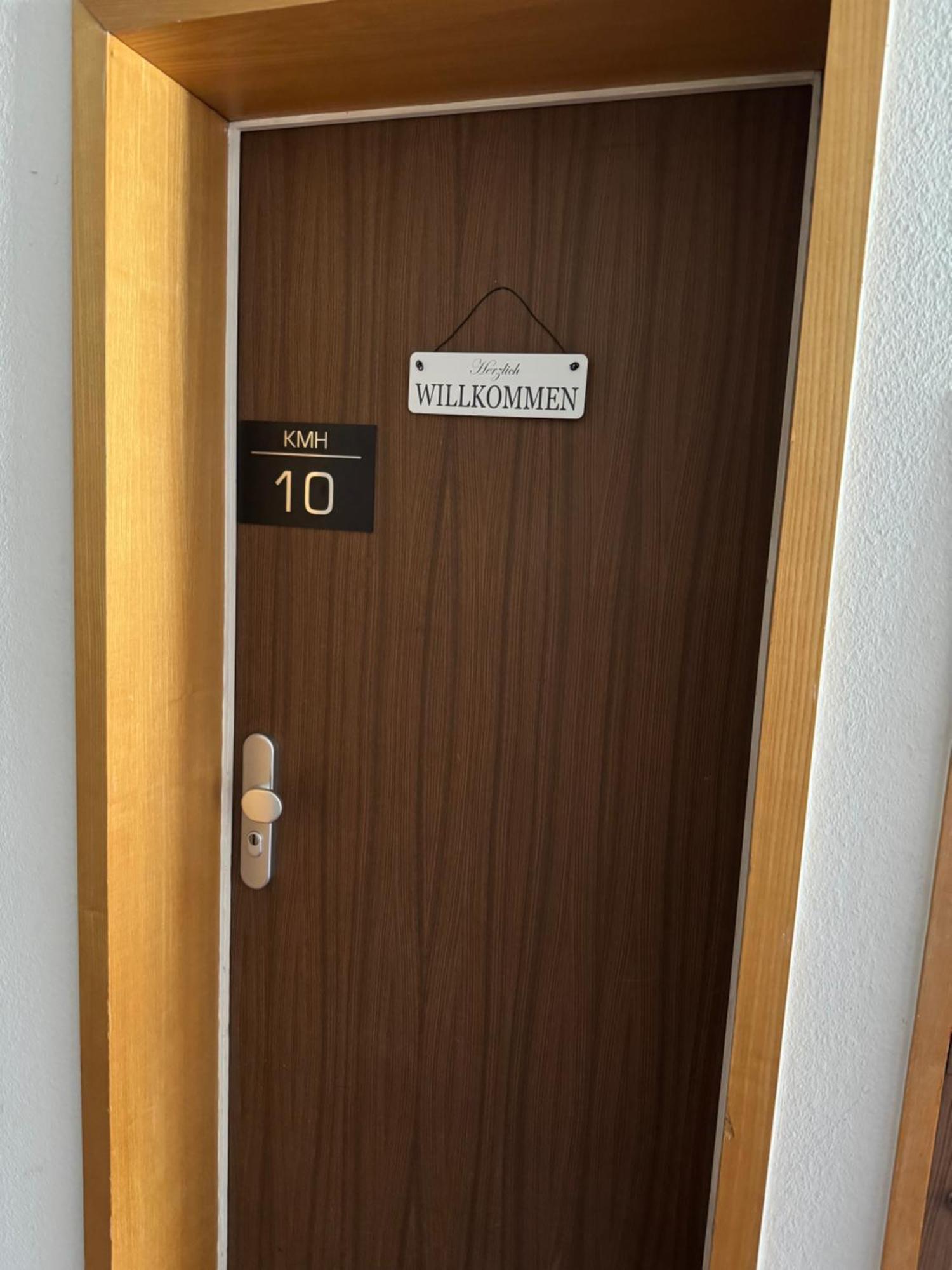 KMH 1 Zi-Apartment St. Blasien Buitenkant foto